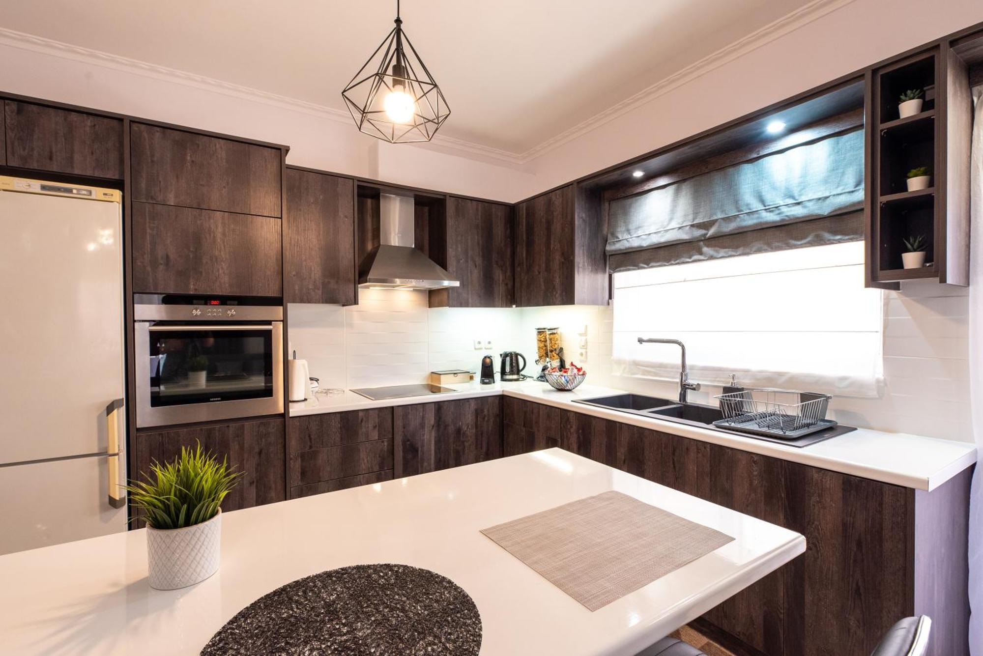 Sea And Airport Apartment Artemida  Ngoại thất bức ảnh