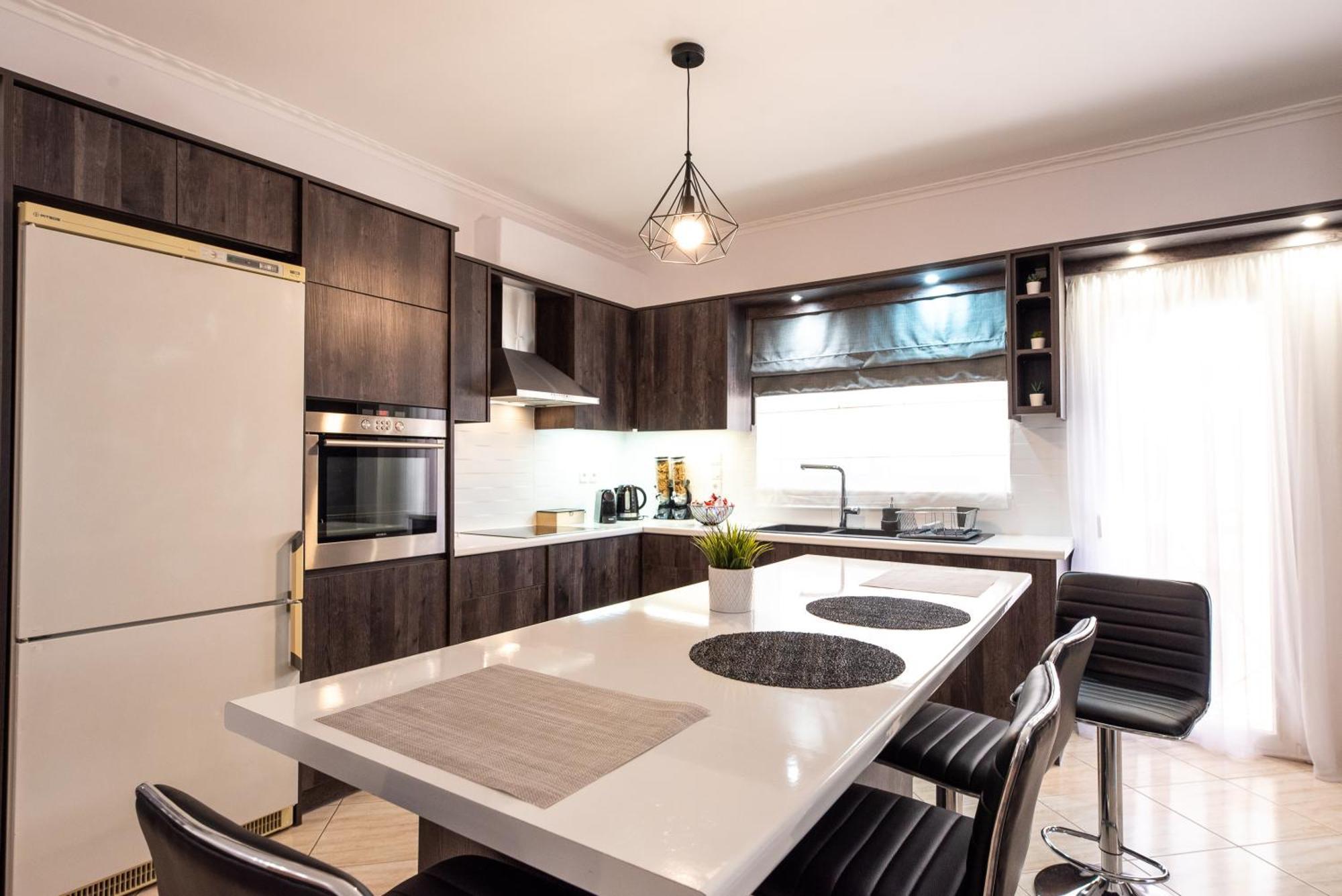 Sea And Airport Apartment Artemida  Ngoại thất bức ảnh